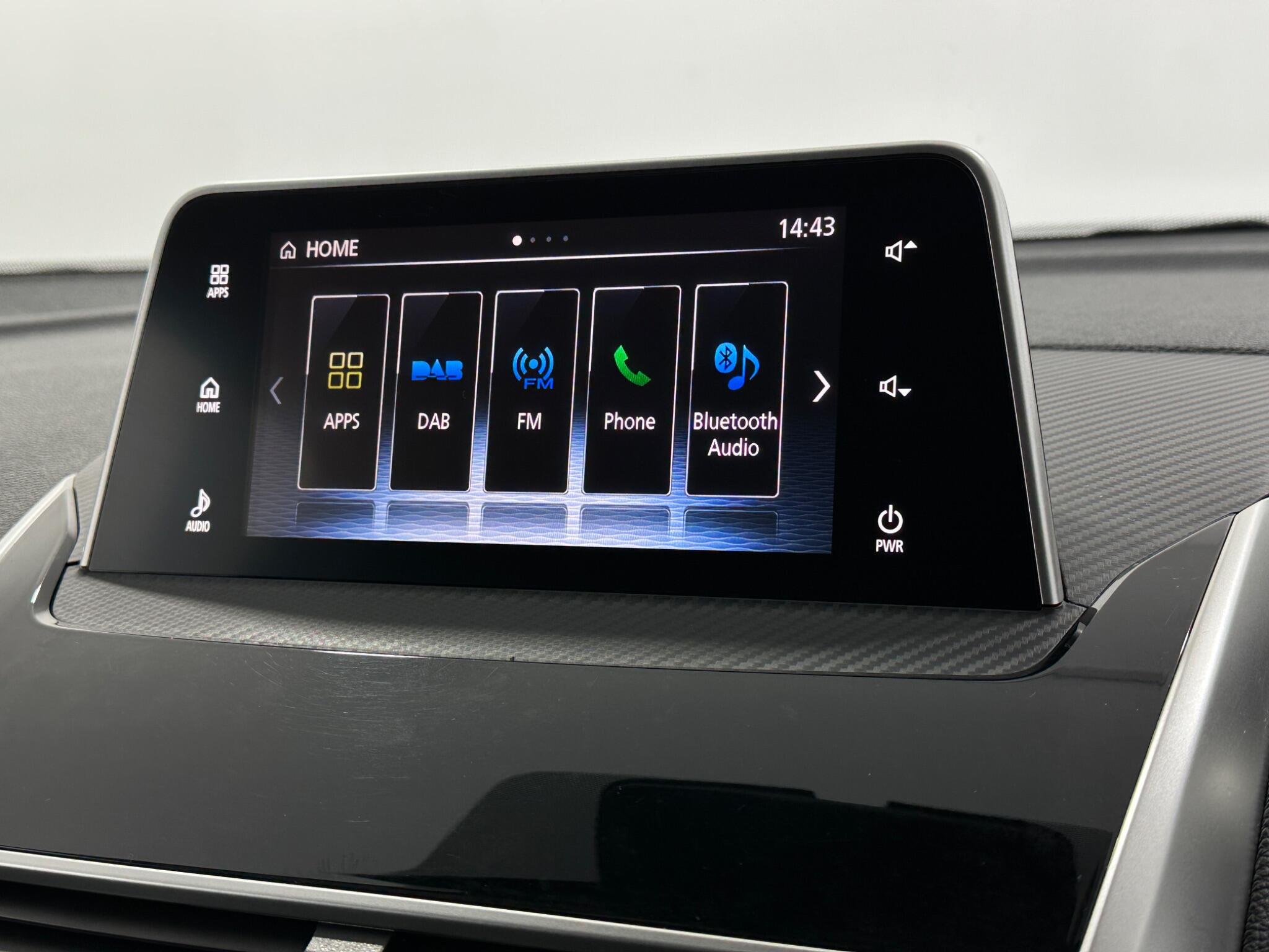 Mitsubishi Eclipse Cross view 26
