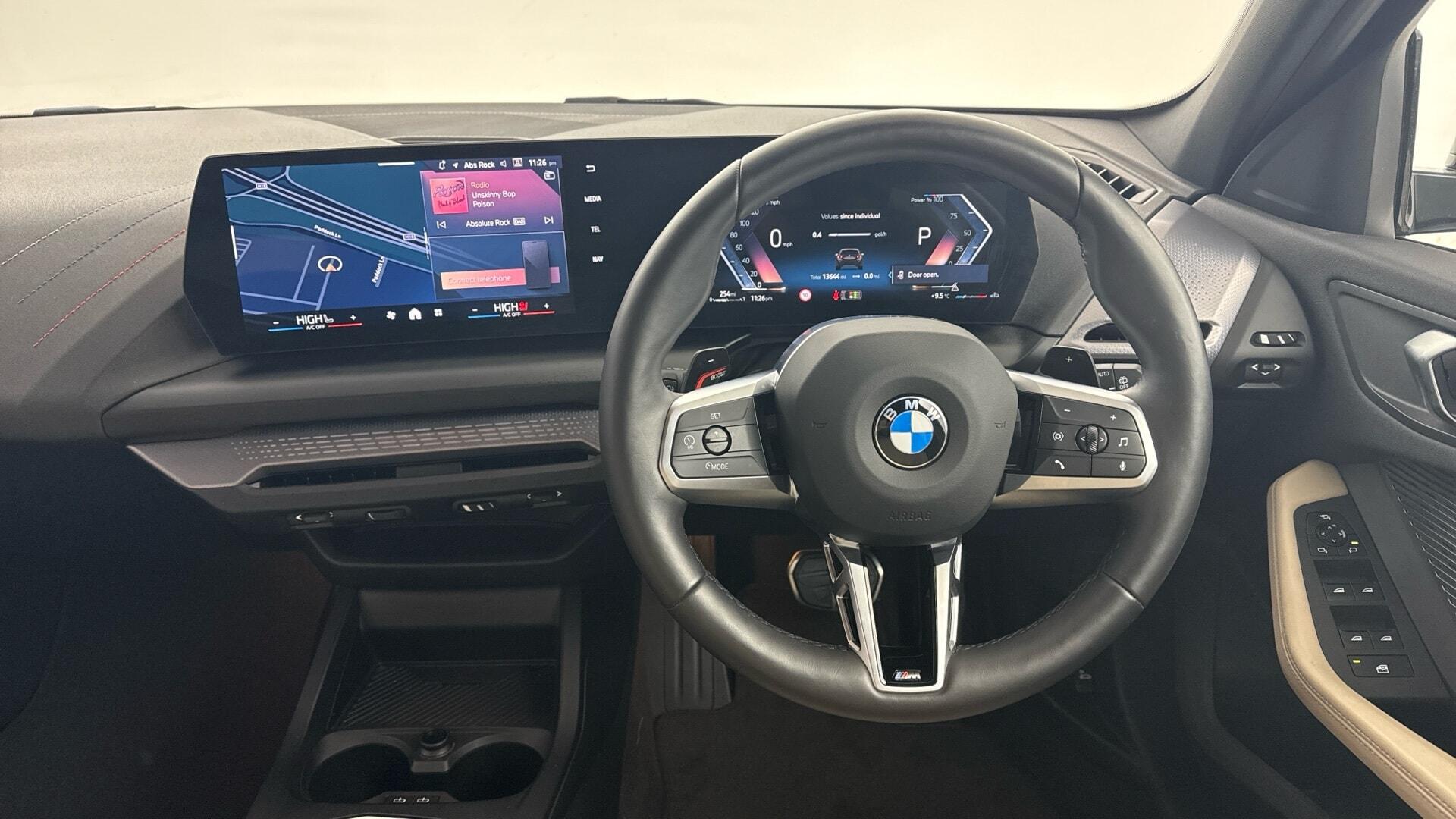 BMW 1 Series view 5