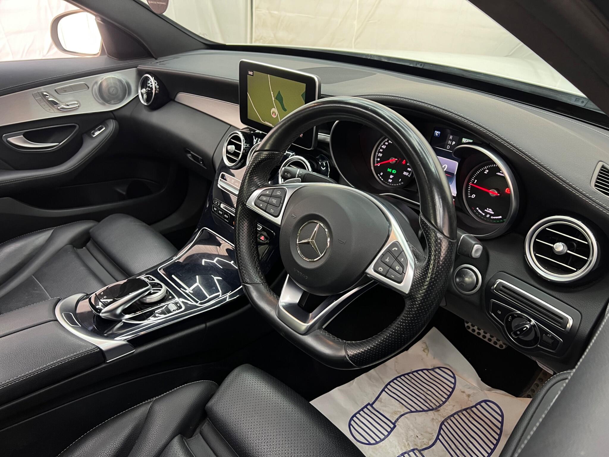 Mercedes-Benz C Class view 14