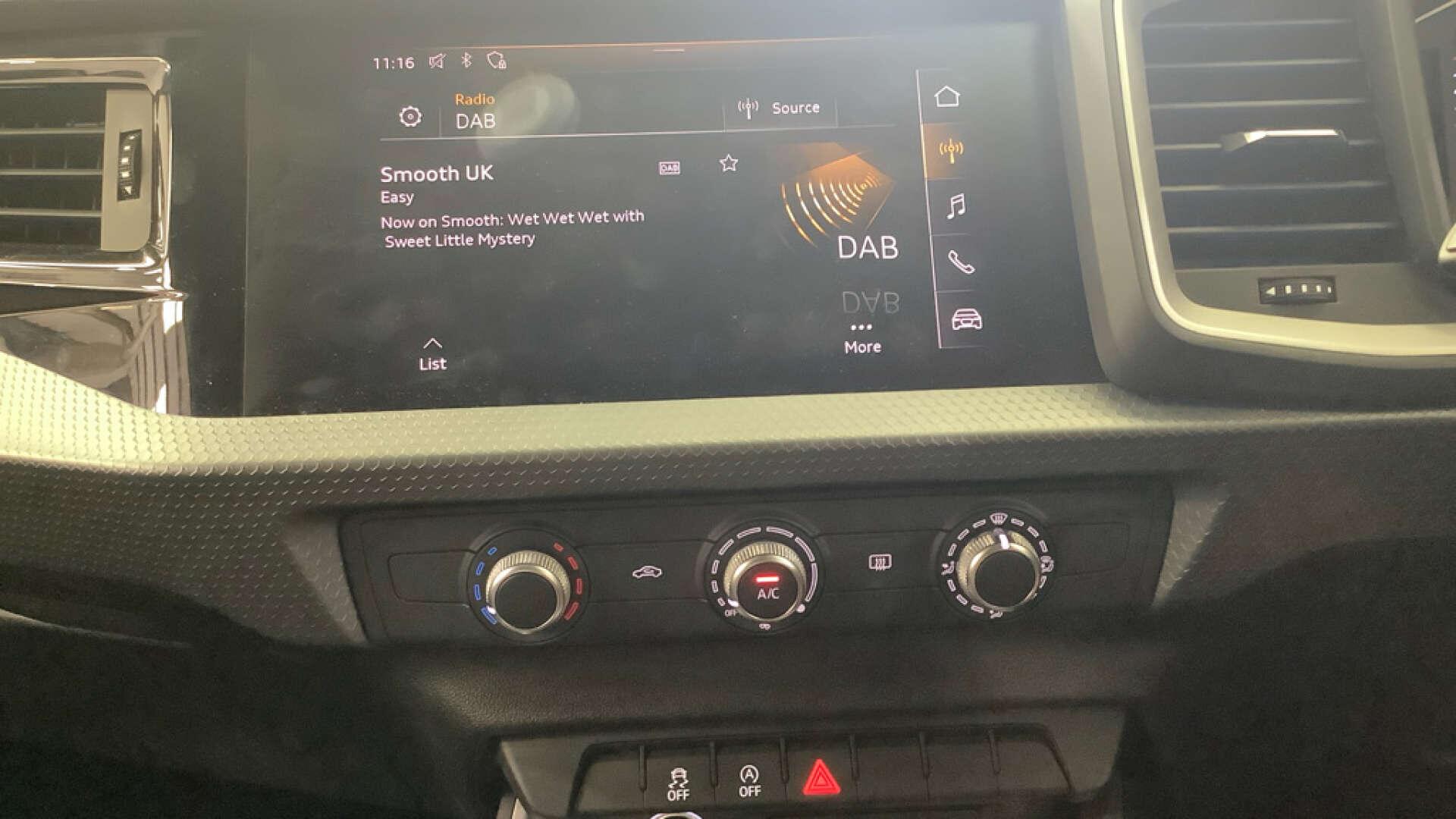 Audi A1 view 11