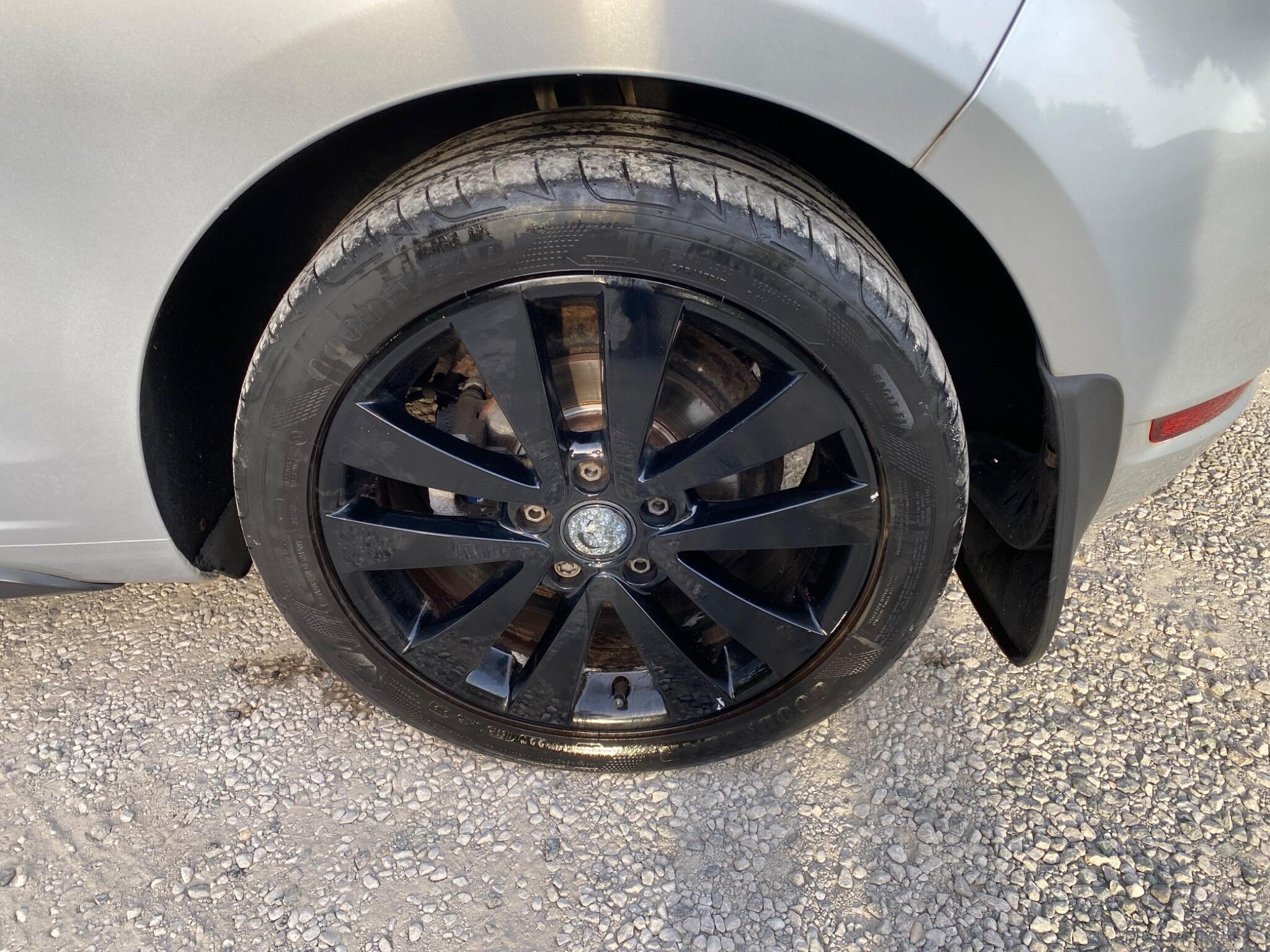 Volkswagen Golf view 35