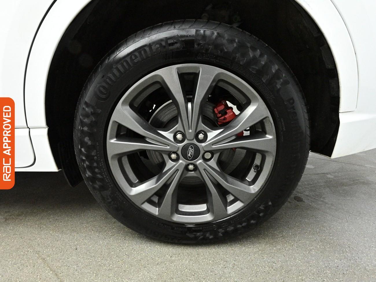 Ford Kuga view 28