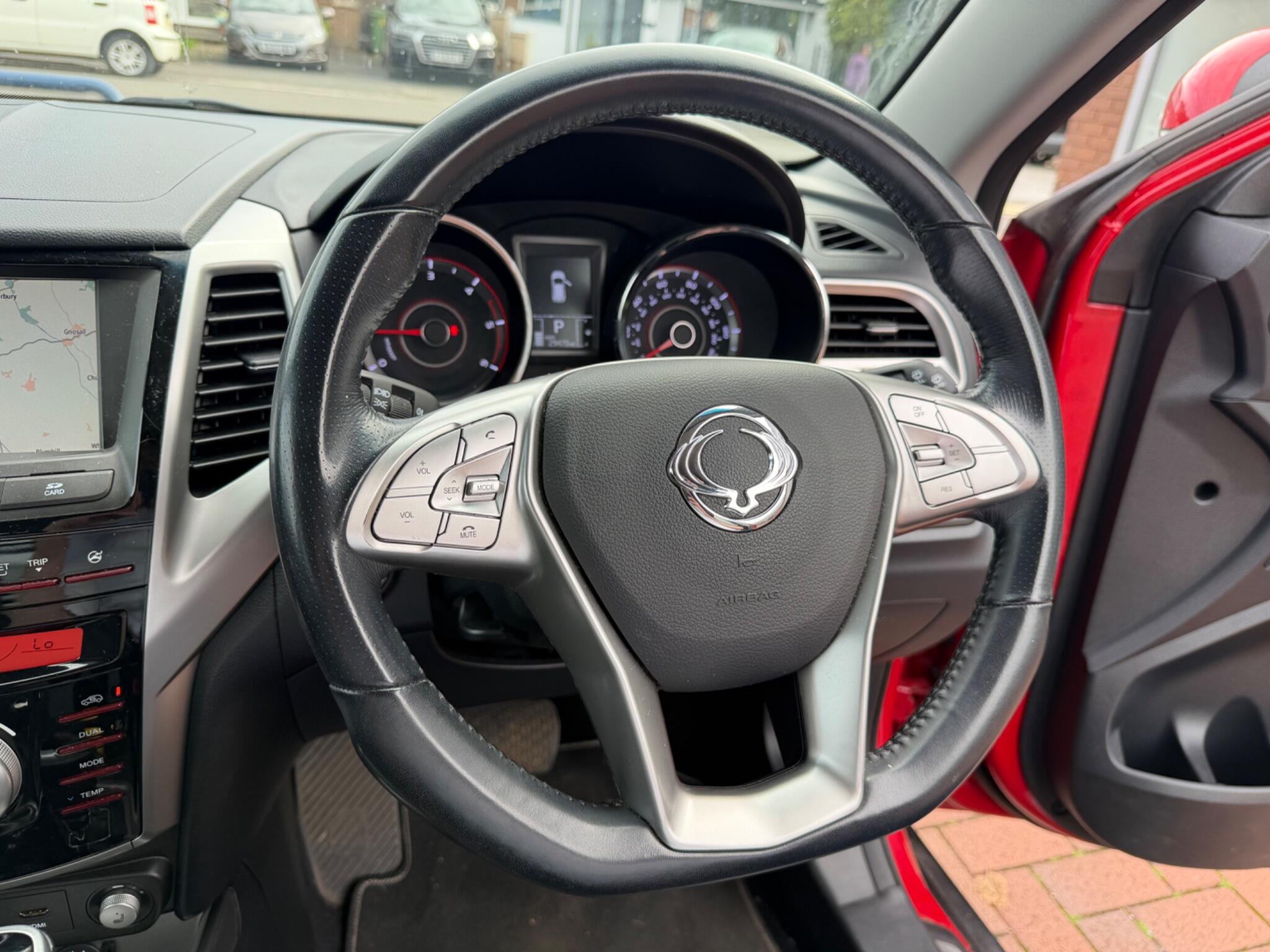 KGM Tivoli view 47