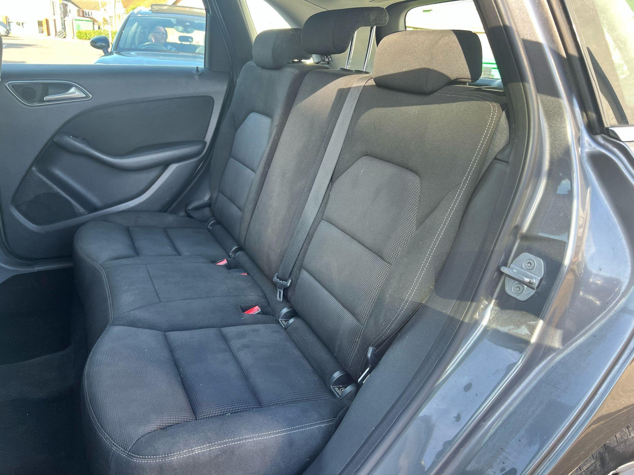 Mercedes-Benz B-Class view 19