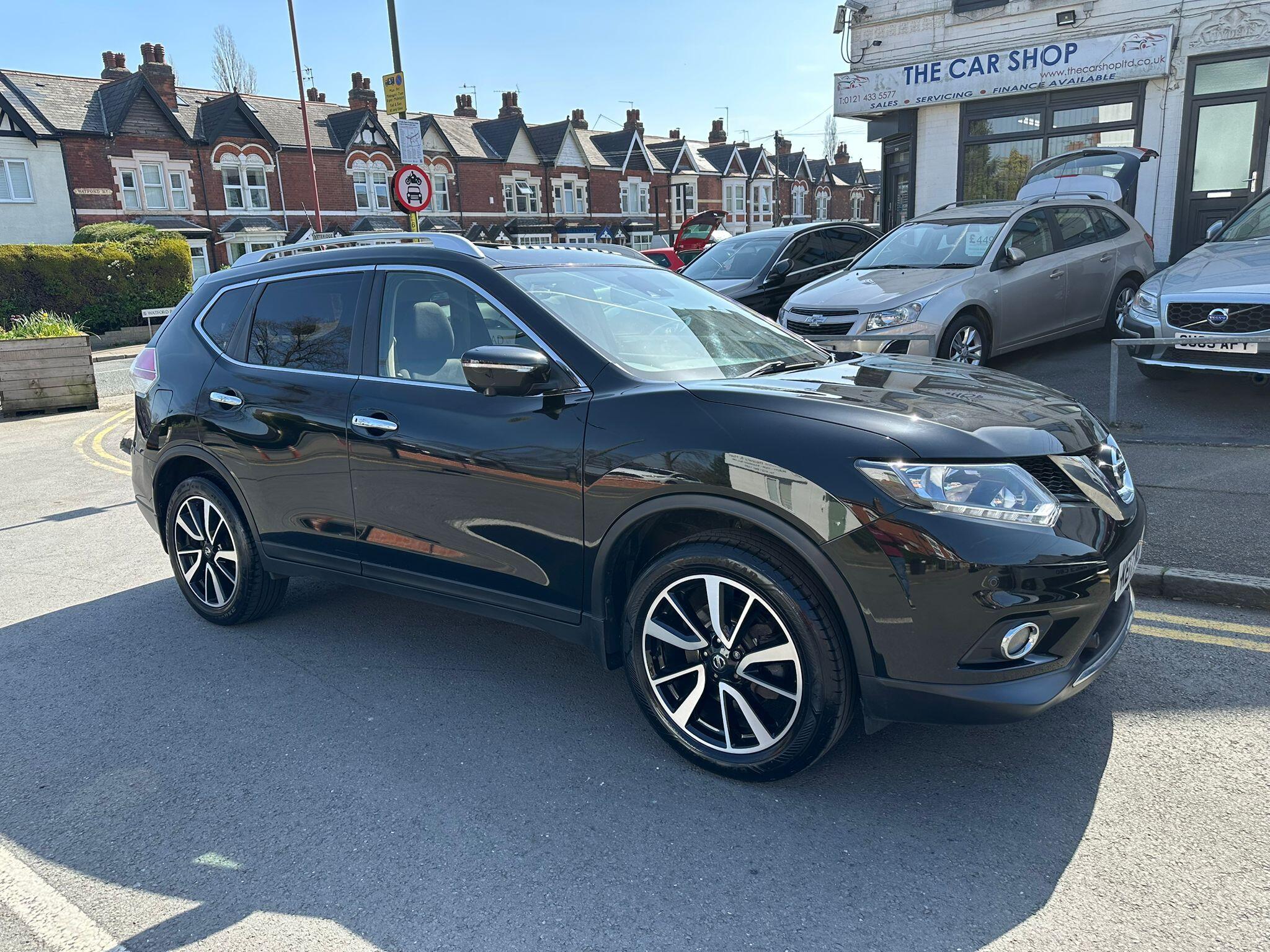 Nissan X-Trail view 13
