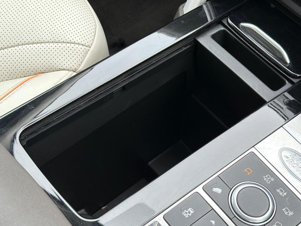 Land Rover Discovery view 47