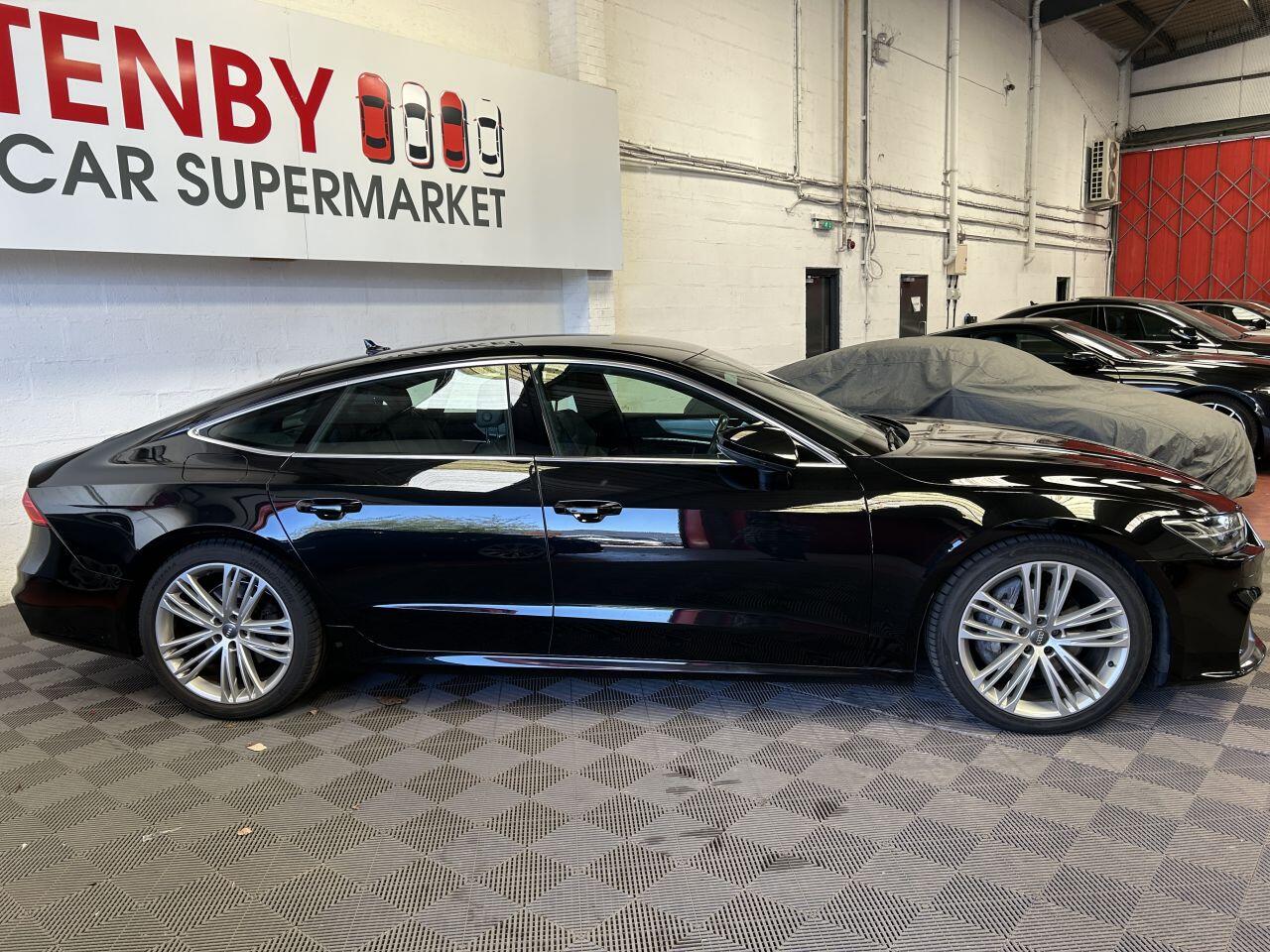 Audi A7 view 10