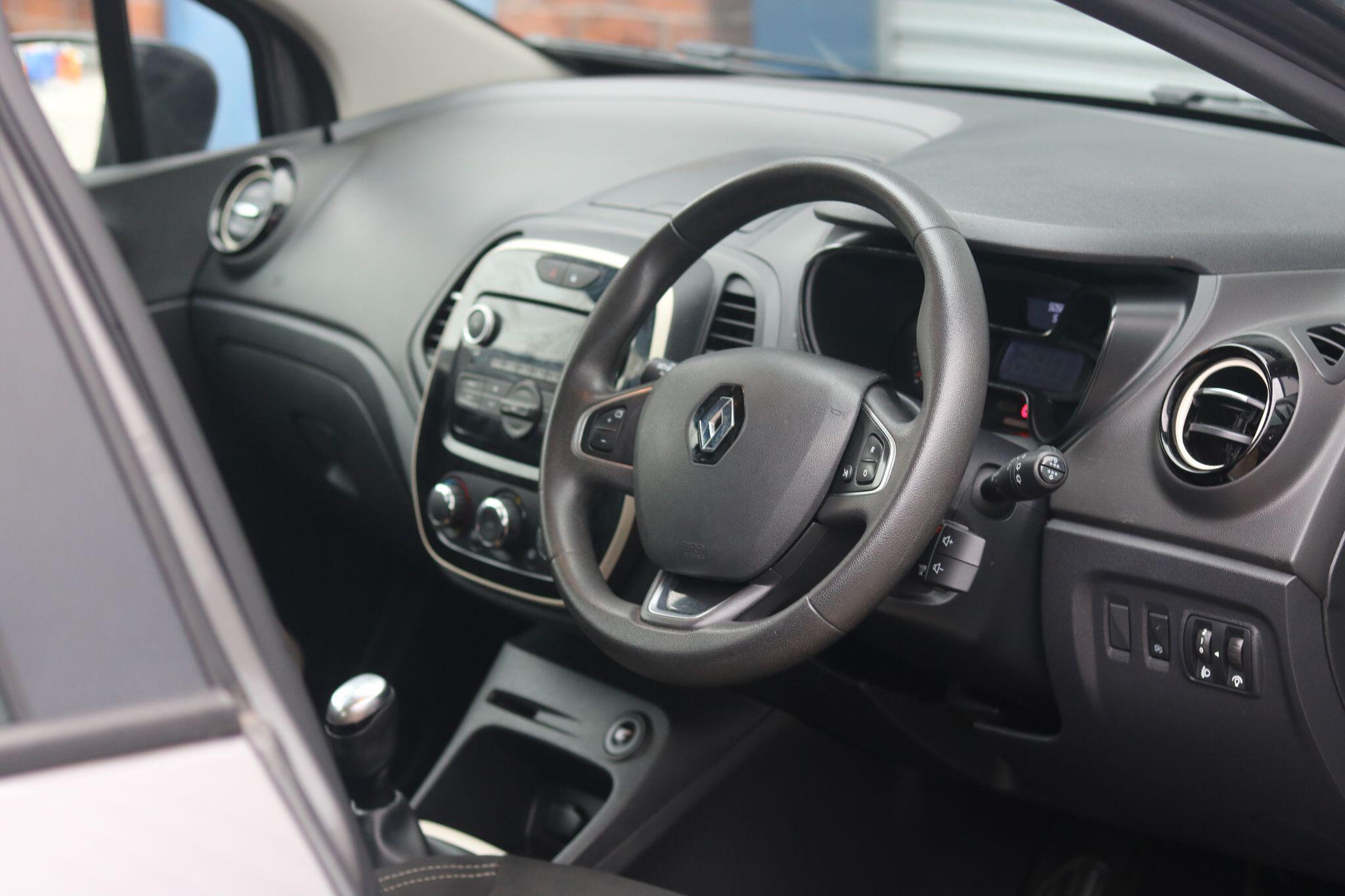 Renault Captur view 9