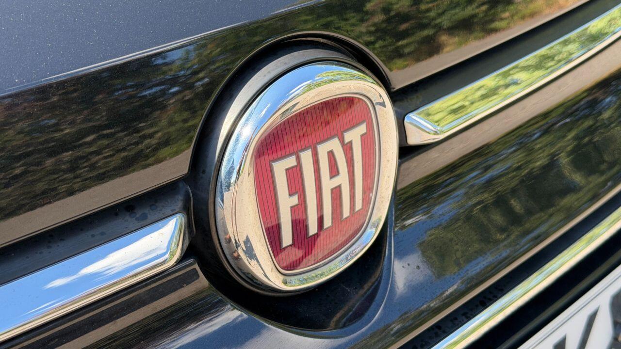 Fiat 500 view 35