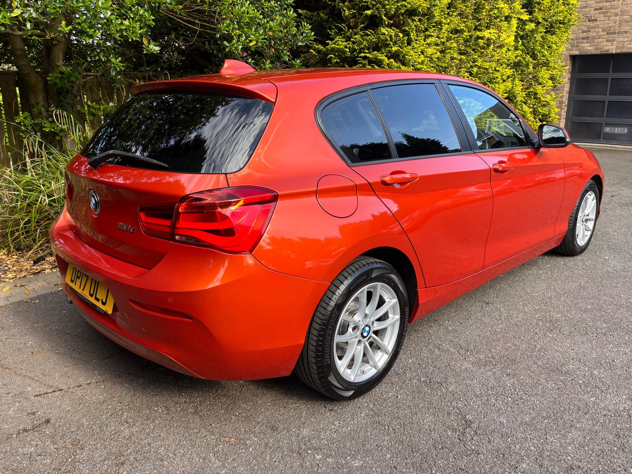 BMW 1 Series view 15