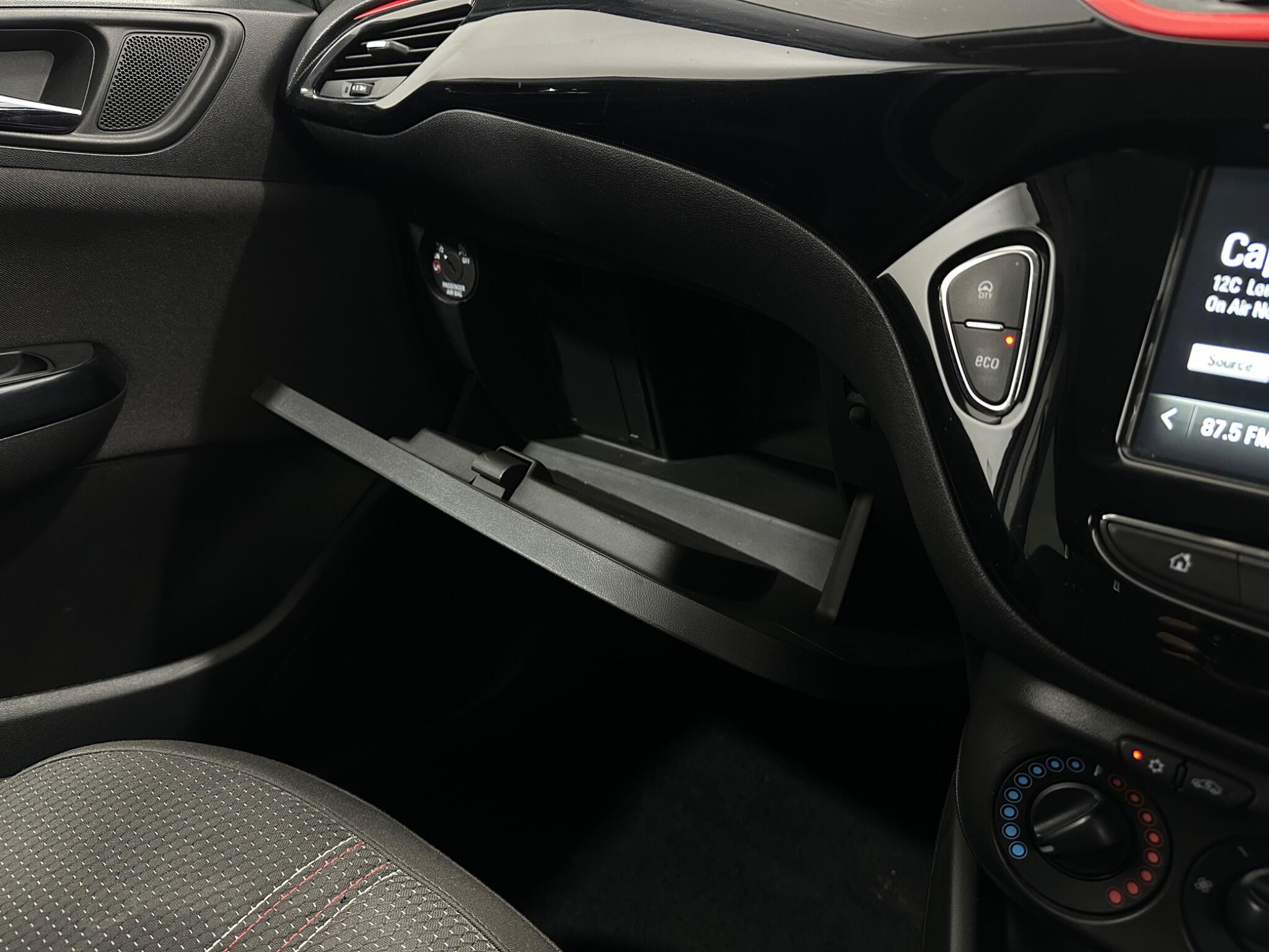Vauxhall Corsa view 25