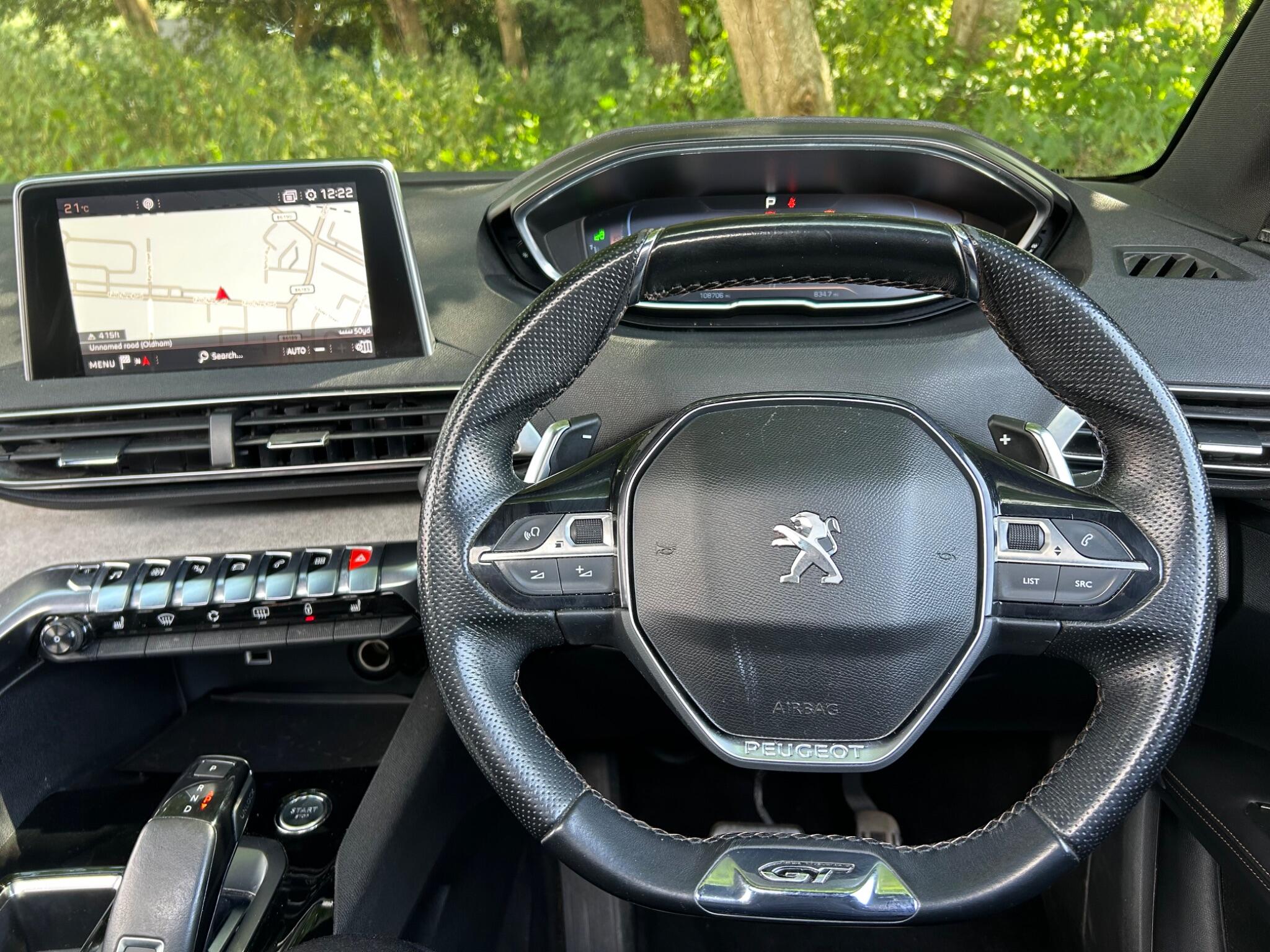 Peugeot 3008 view 12