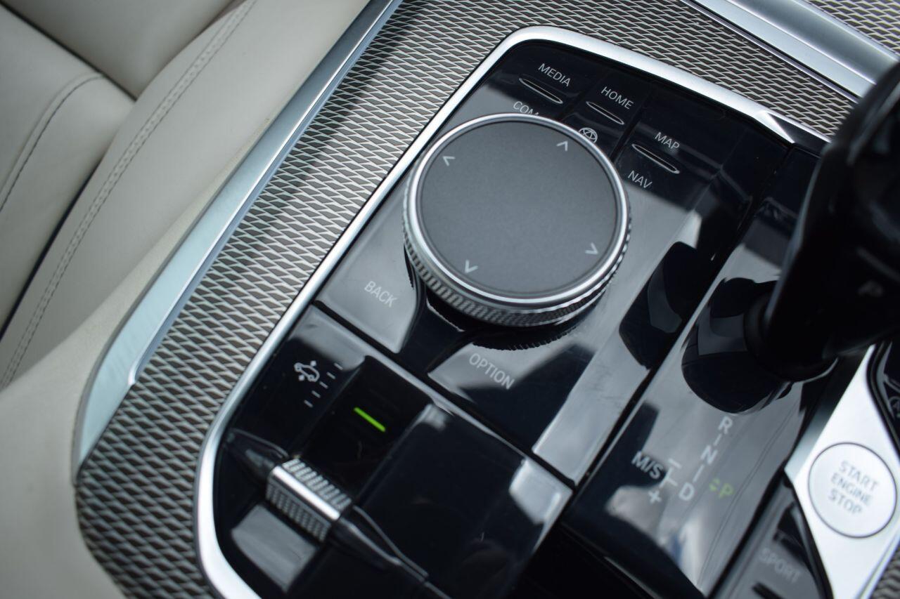 BMW X5 view 42