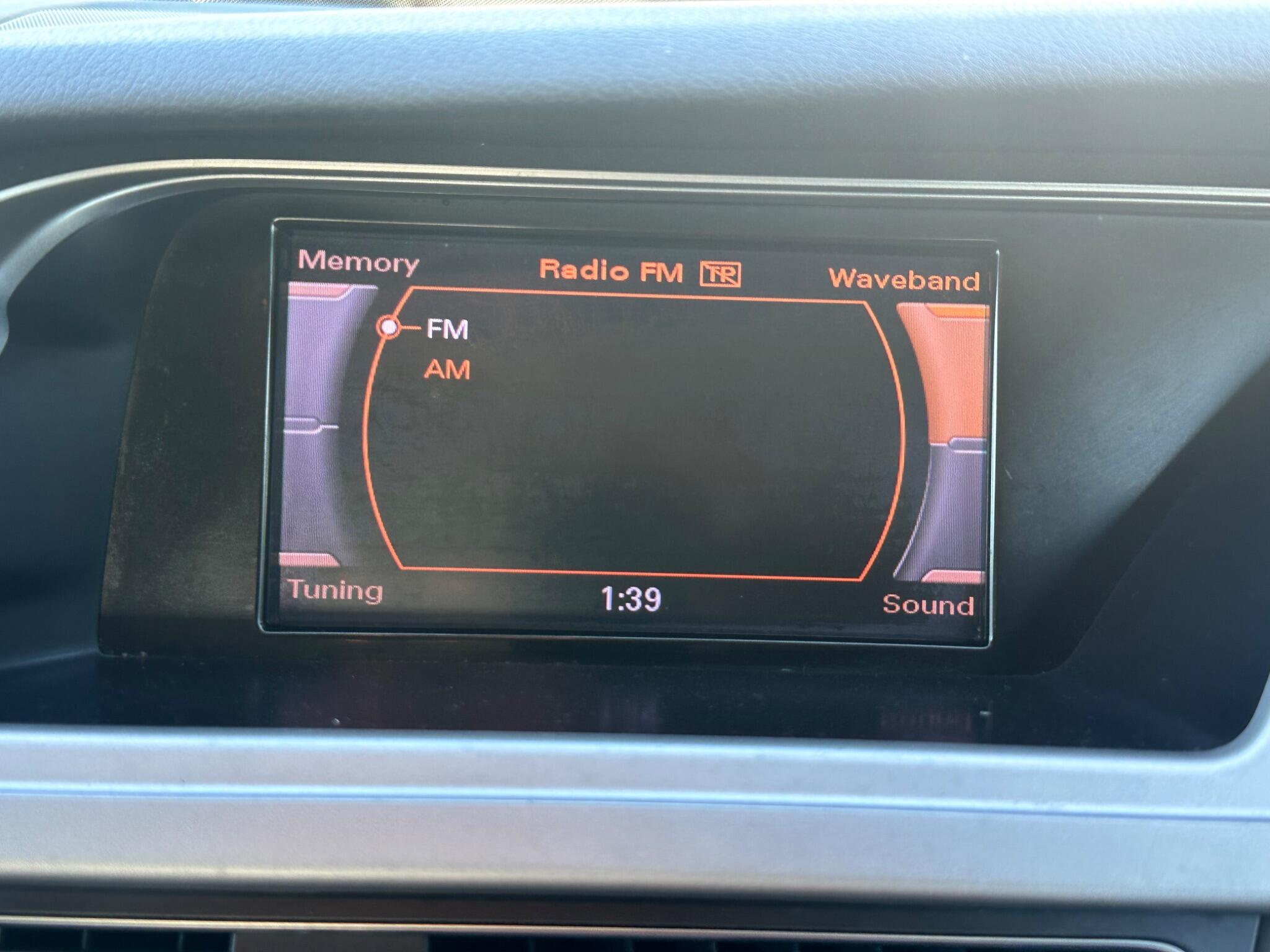 Audi A4 Avant view 29