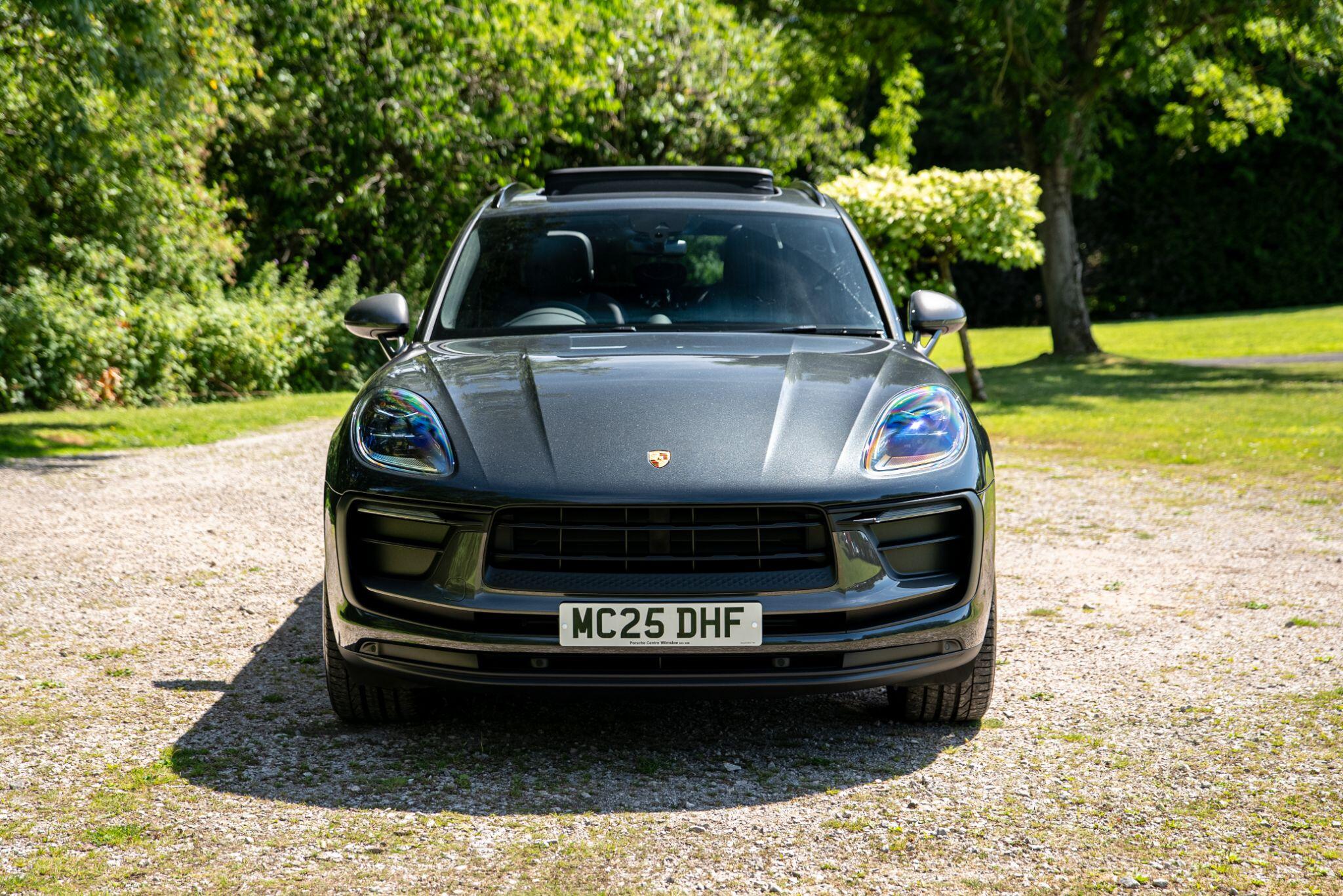 Porsche Macan view 51