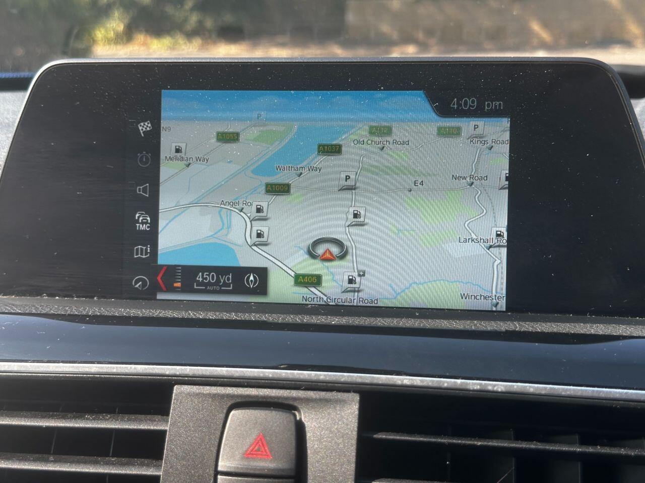 BMW 3 Series view 40