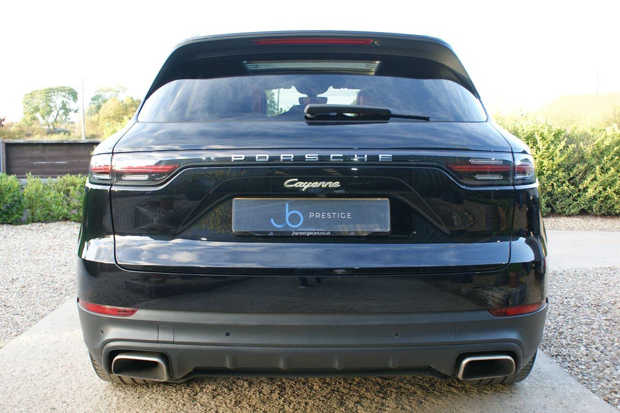 Porsche Cayenne view 17