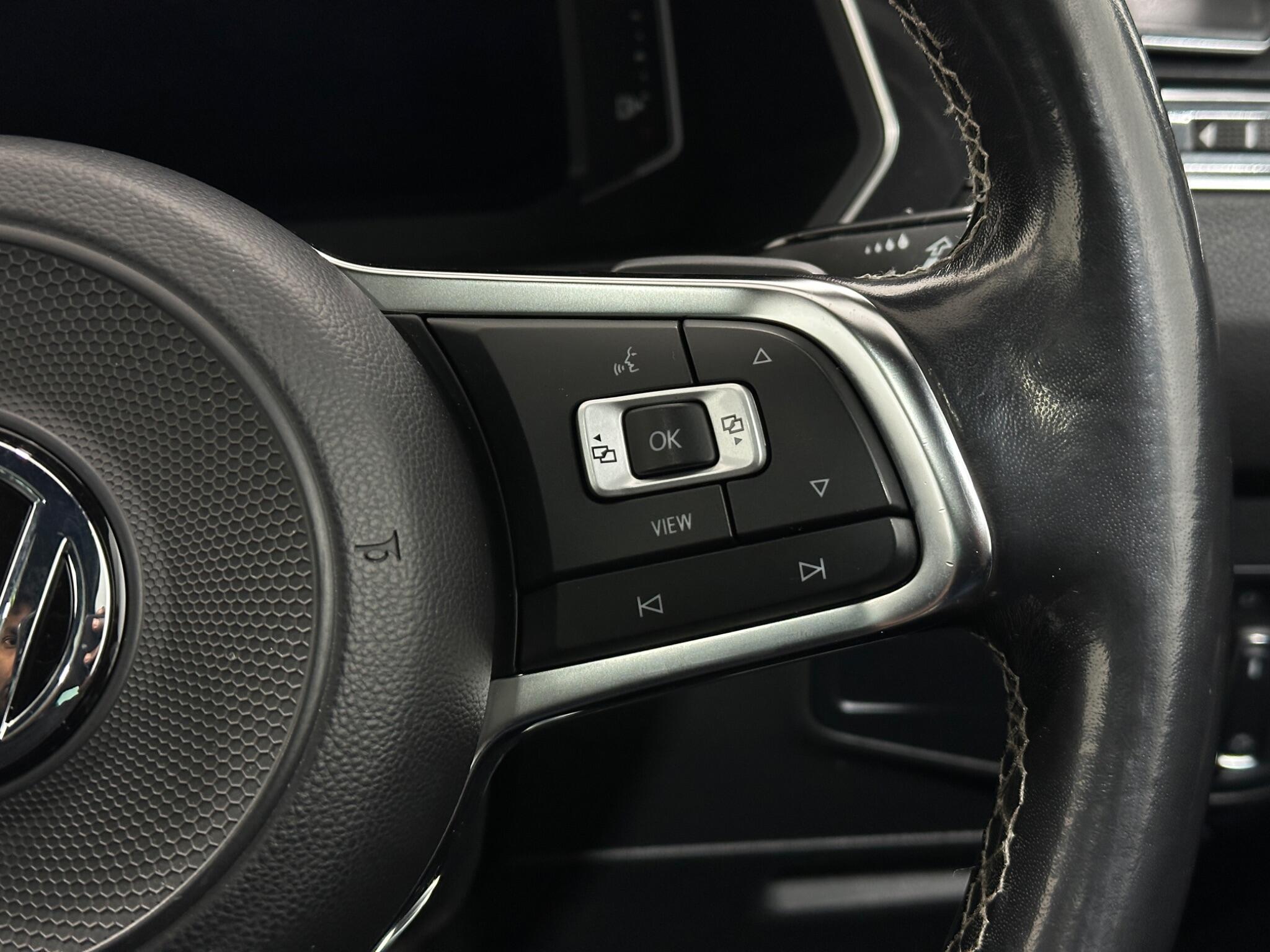Volkswagen Tiguan view 16
