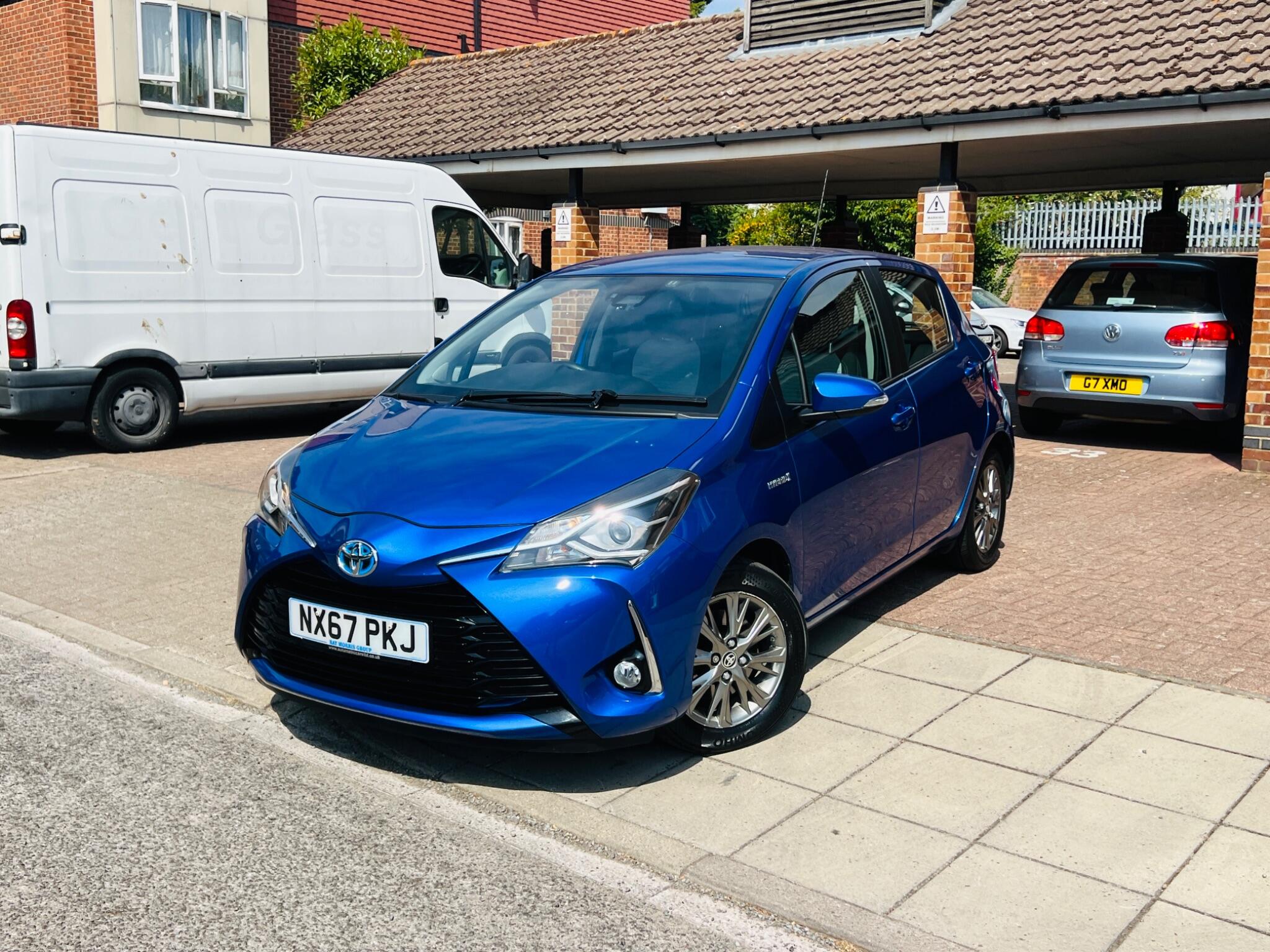 Toyota Yaris view 15
