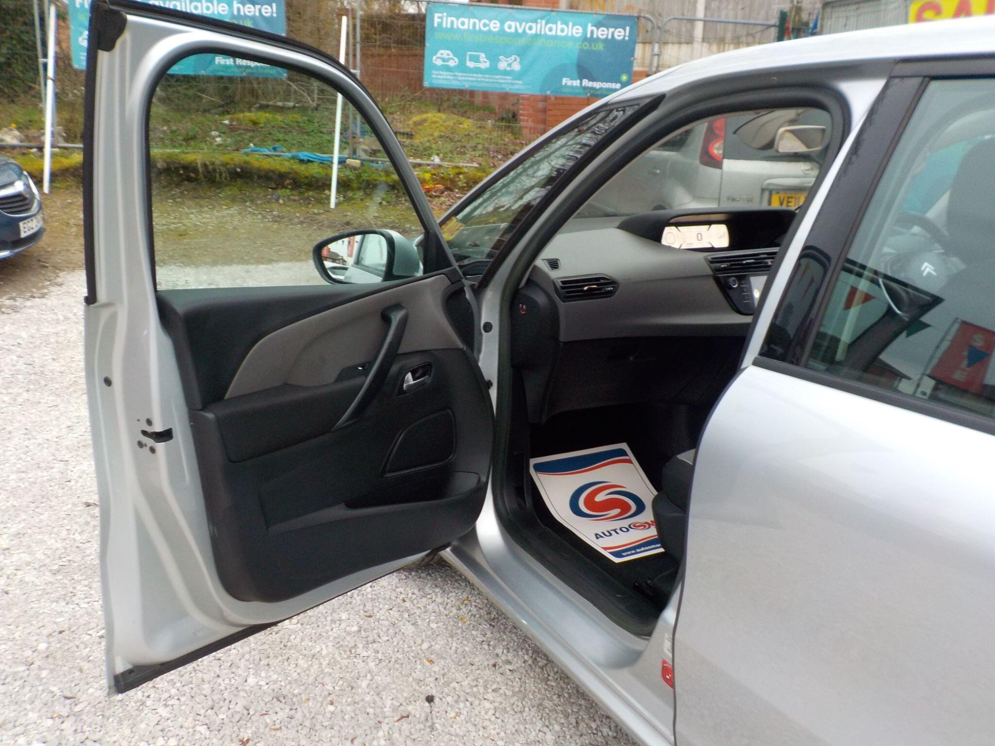 Citroen Grand C4 Picasso 1.6 e-HDi Airdream VTR+ Euro 5 (s/s) 5dr