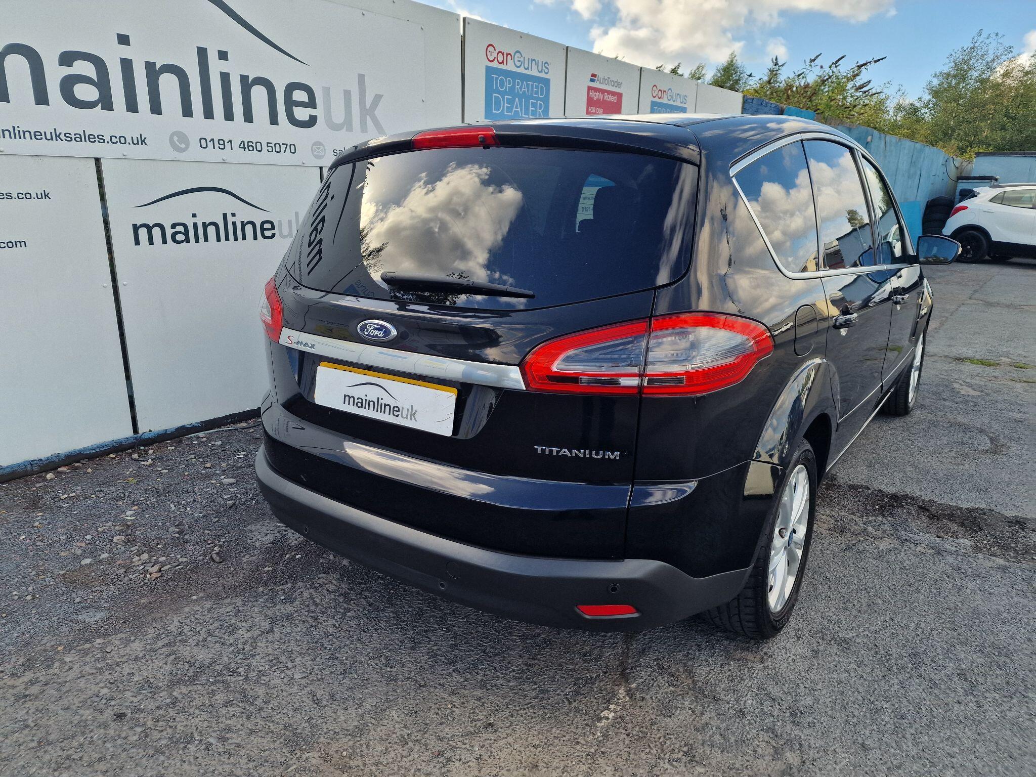 Ford S-Max view 24