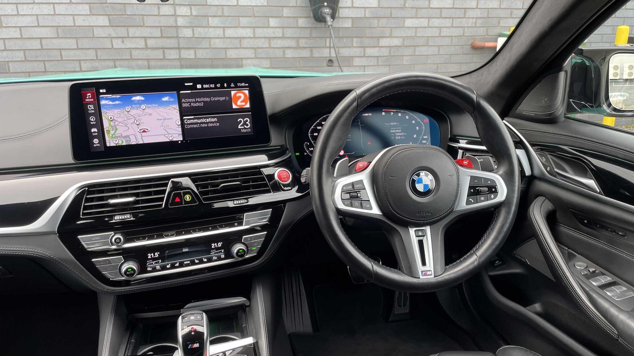 BMW M5 view 12