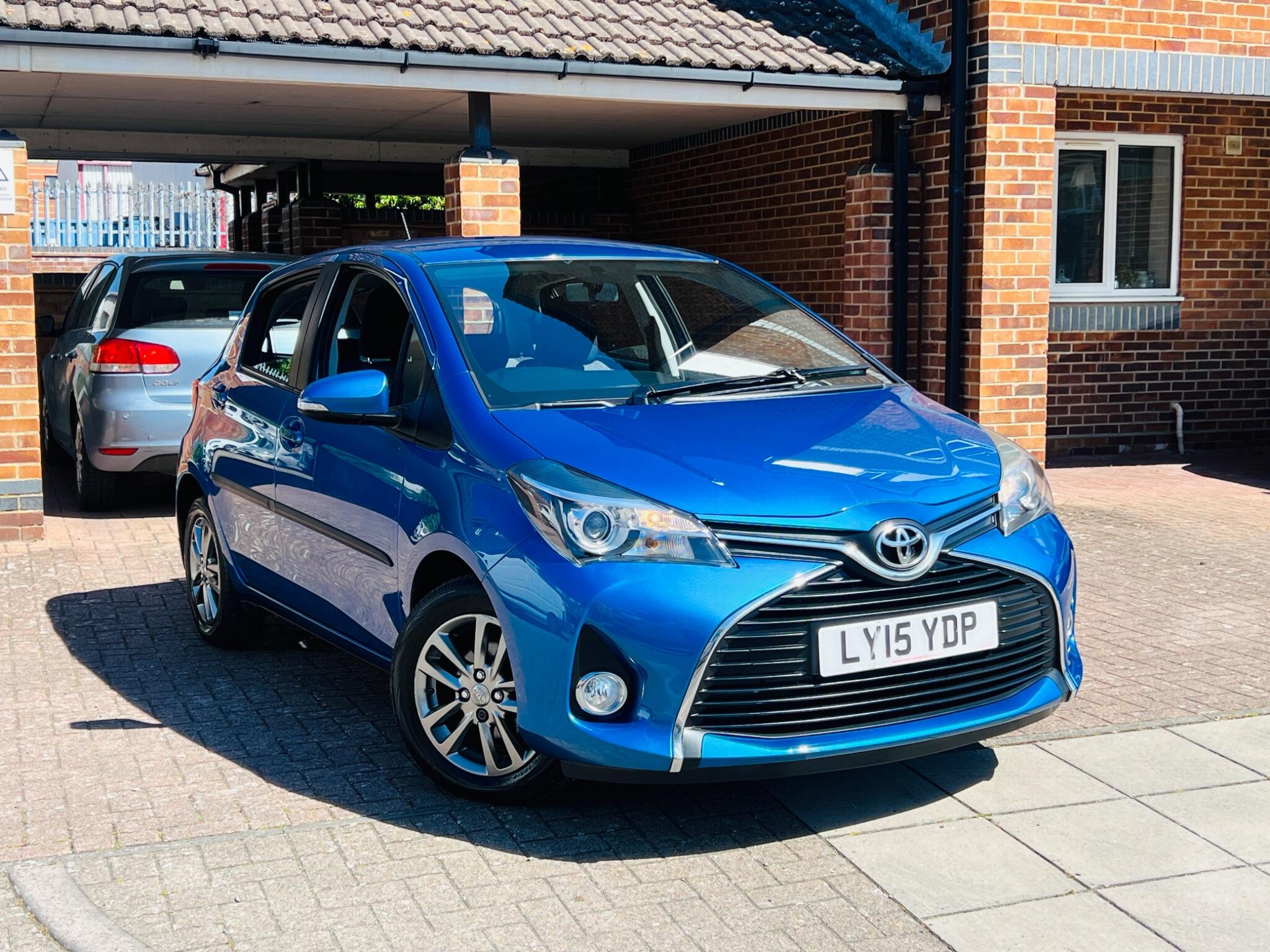 Toyota Yaris view 6