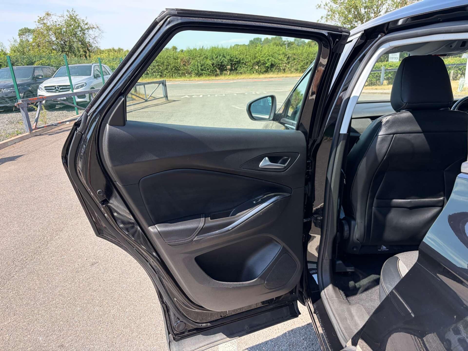 Vauxhall Grandland X view 19