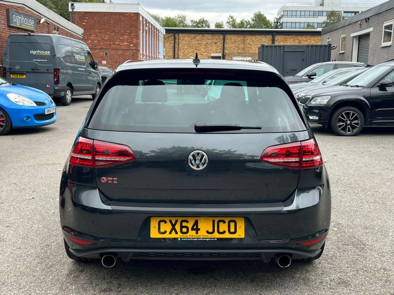 Volkswagen Golf view 12