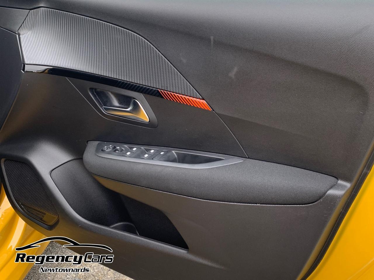 Peugeot 208 view 24