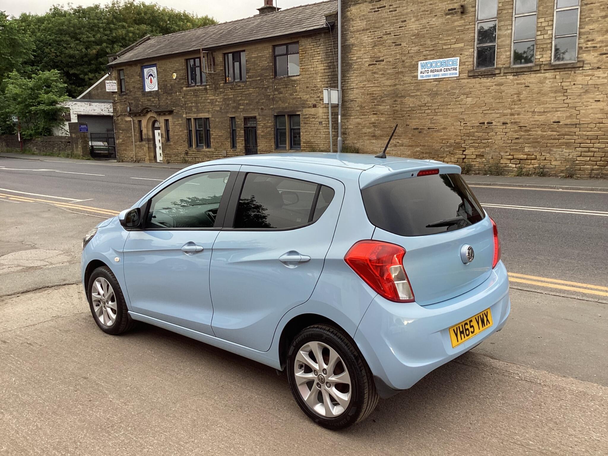 Vauxhall Viva view 4