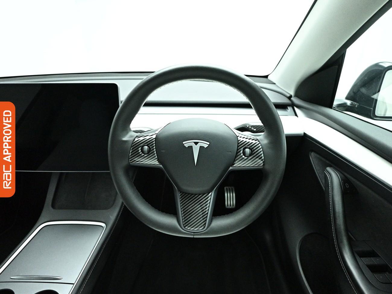 Tesla Model Y view 10