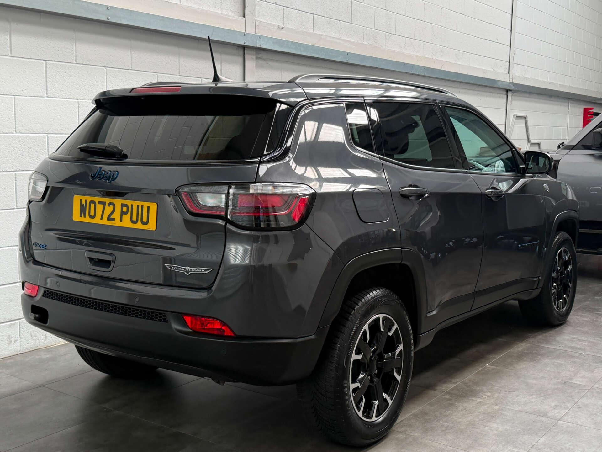 Jeep Compass view 6