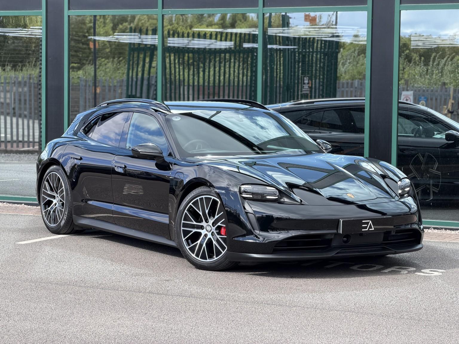 Porsche Taycan view 17