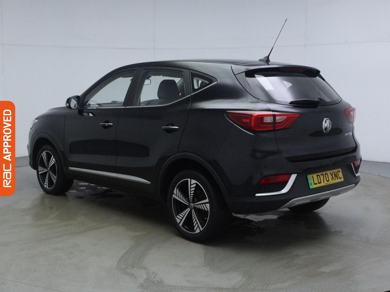 MG ZS view 5