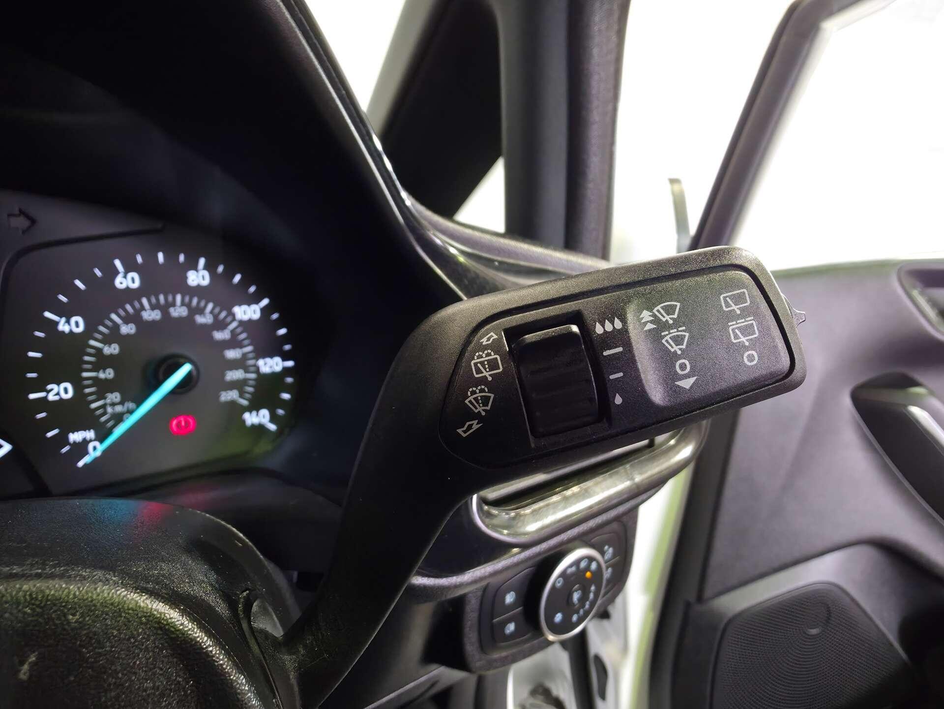 Ford Fiesta view 30