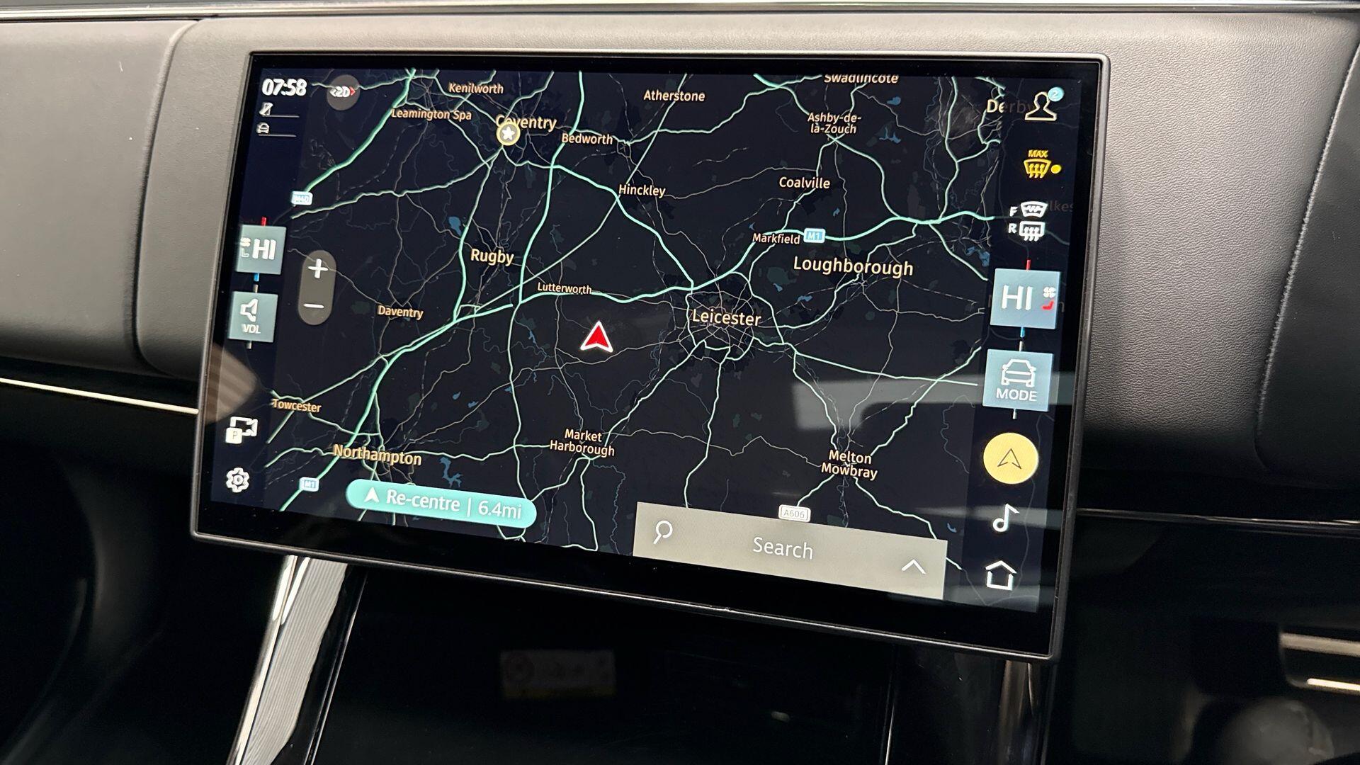 Land Rover Range Rover Sport view 11