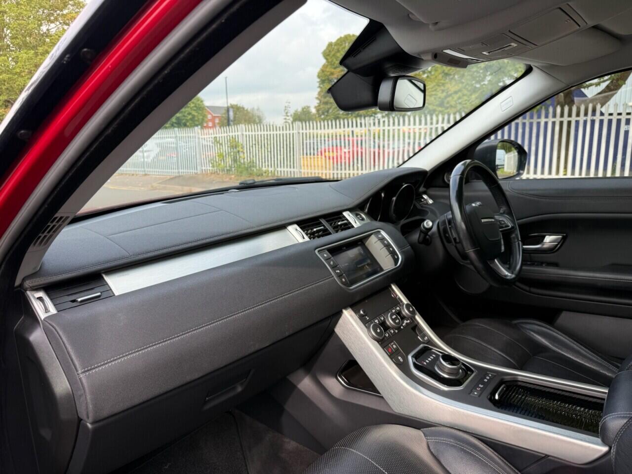 Land Rover Range Rover Evoque view 11
