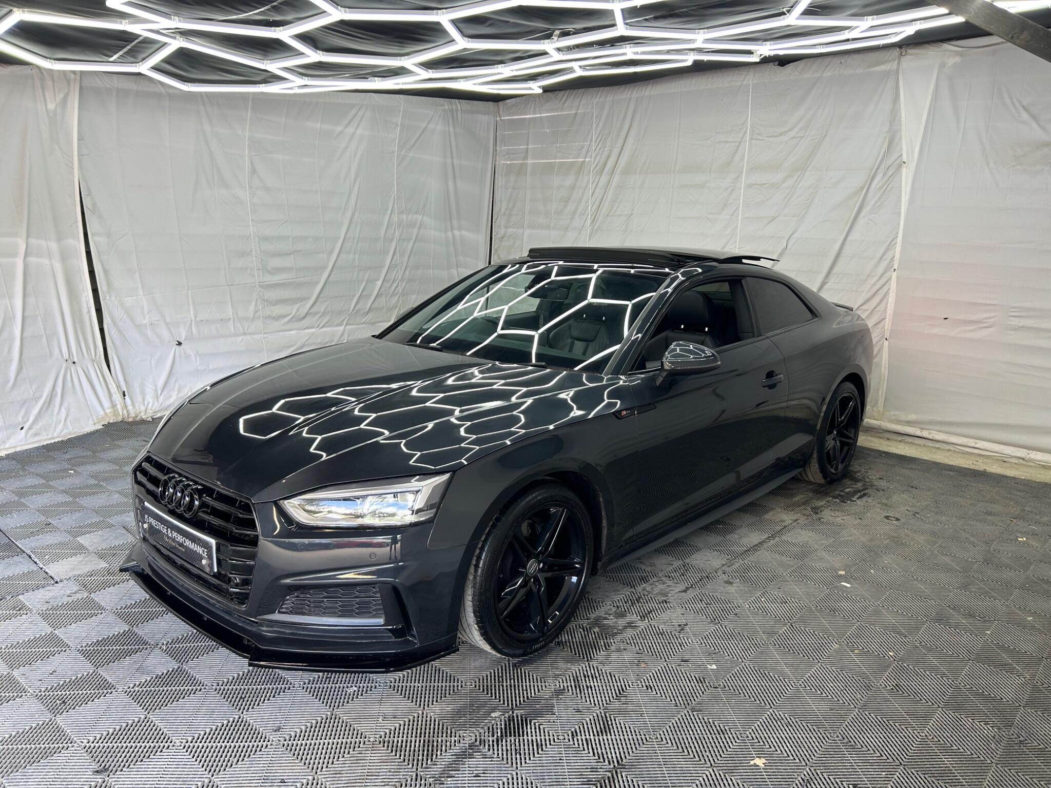 Audi A5 view 3