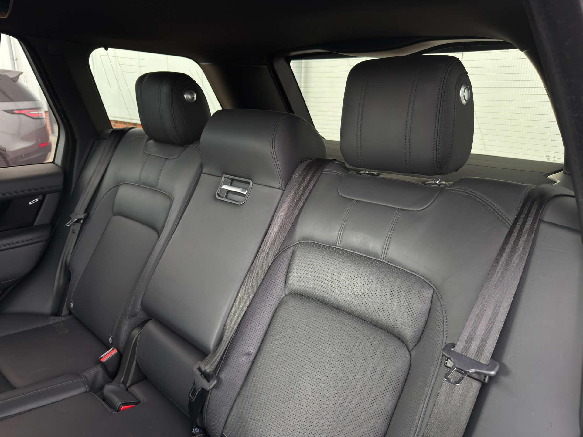Land Rover Range Rover view 41