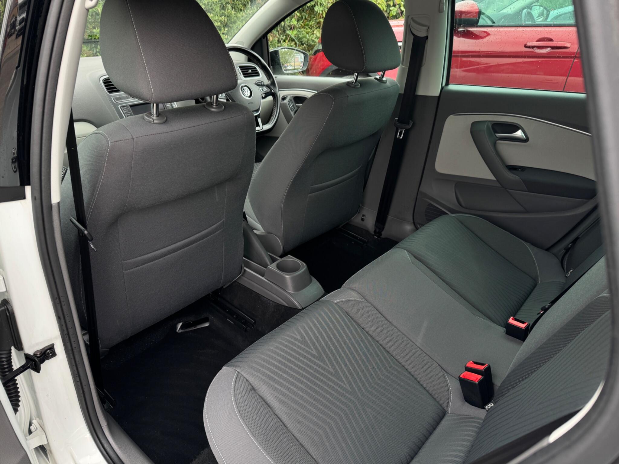 Volkswagen Polo view 30