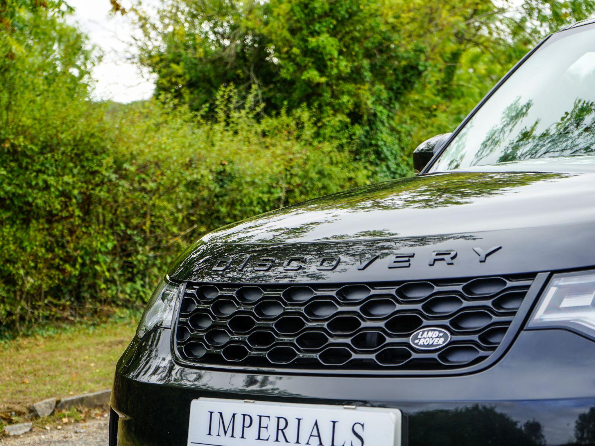 Land Rover Discovery 3 view 9