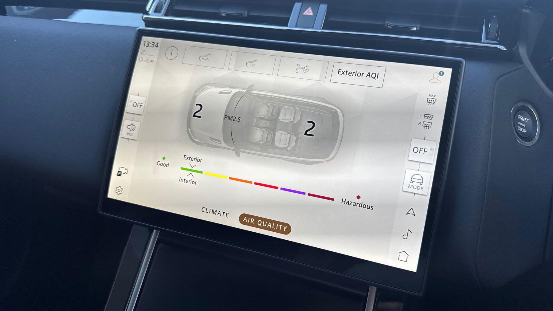 Land Rover Range Rover Velar view 34