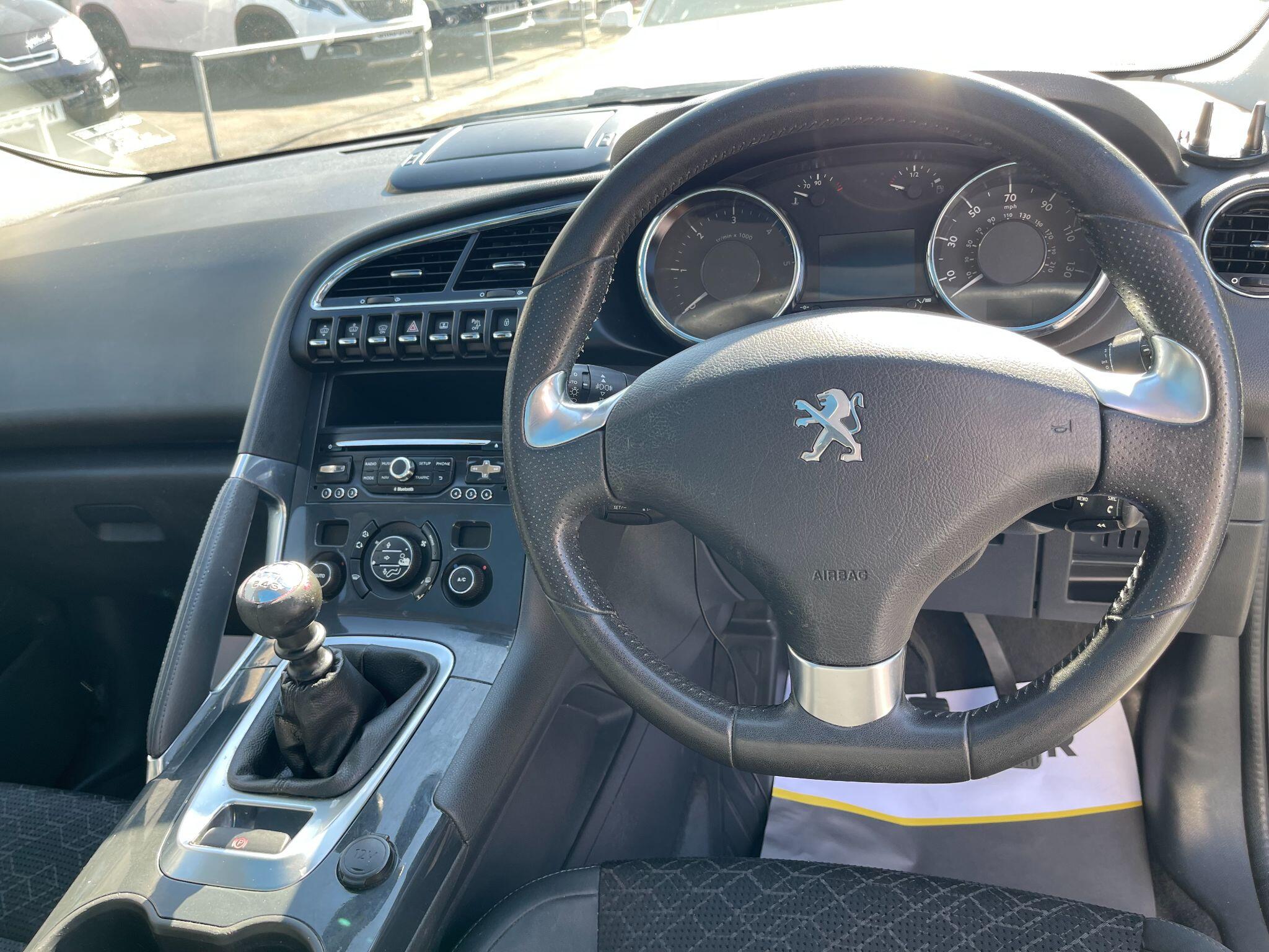 Peugeot 3008 view 32