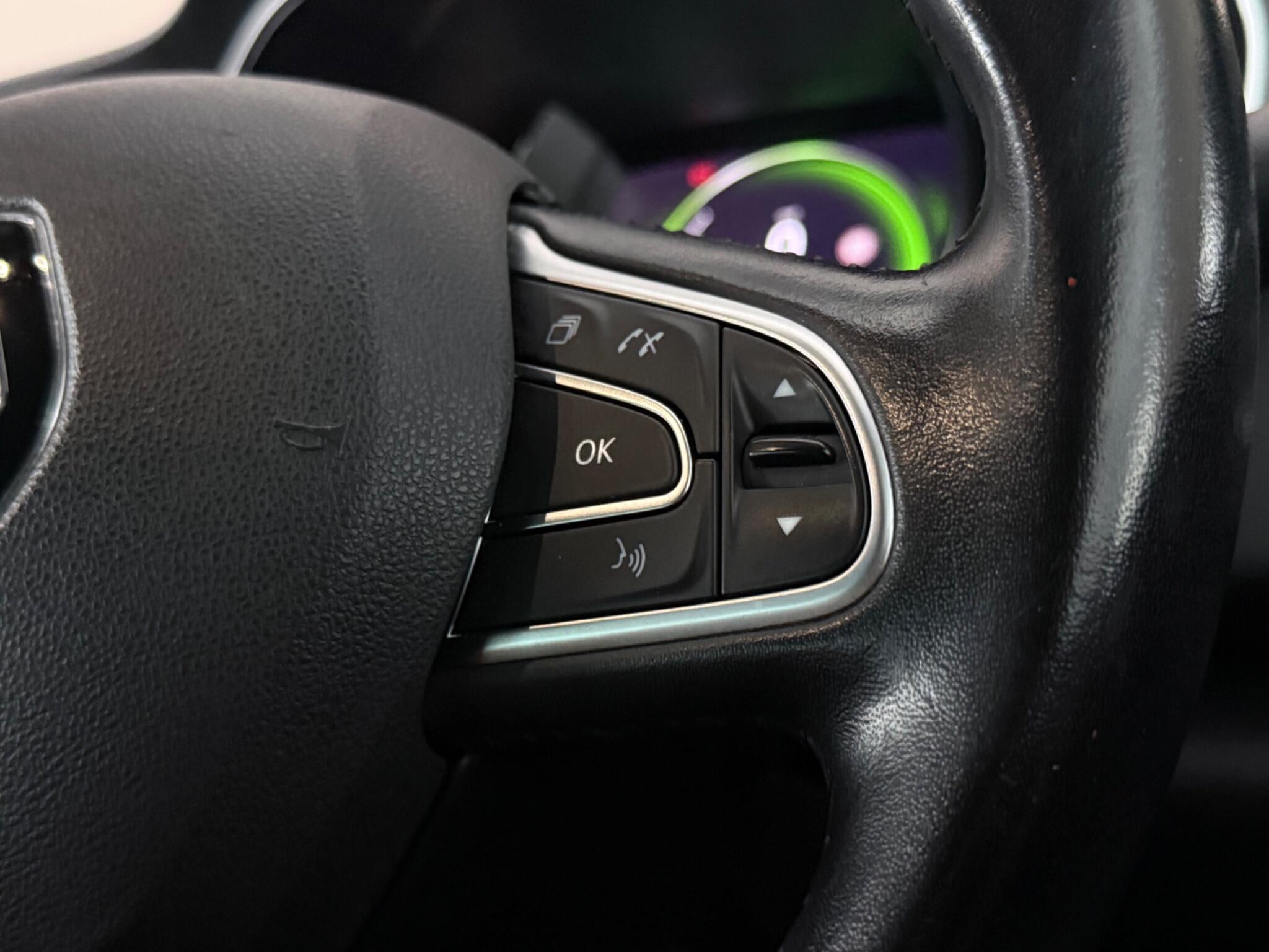 Renault Megane view 15