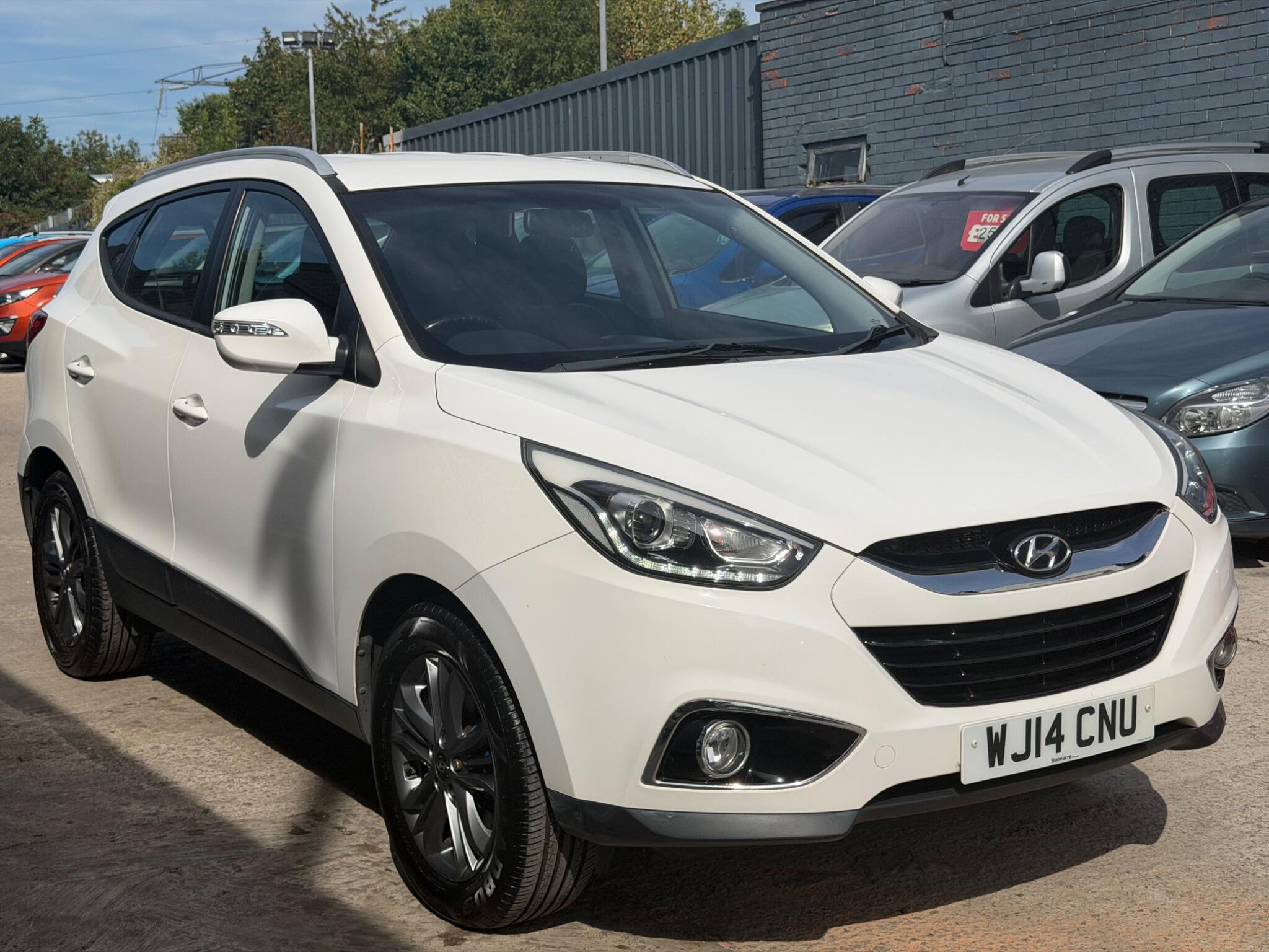 Hyundai ix35 view 3