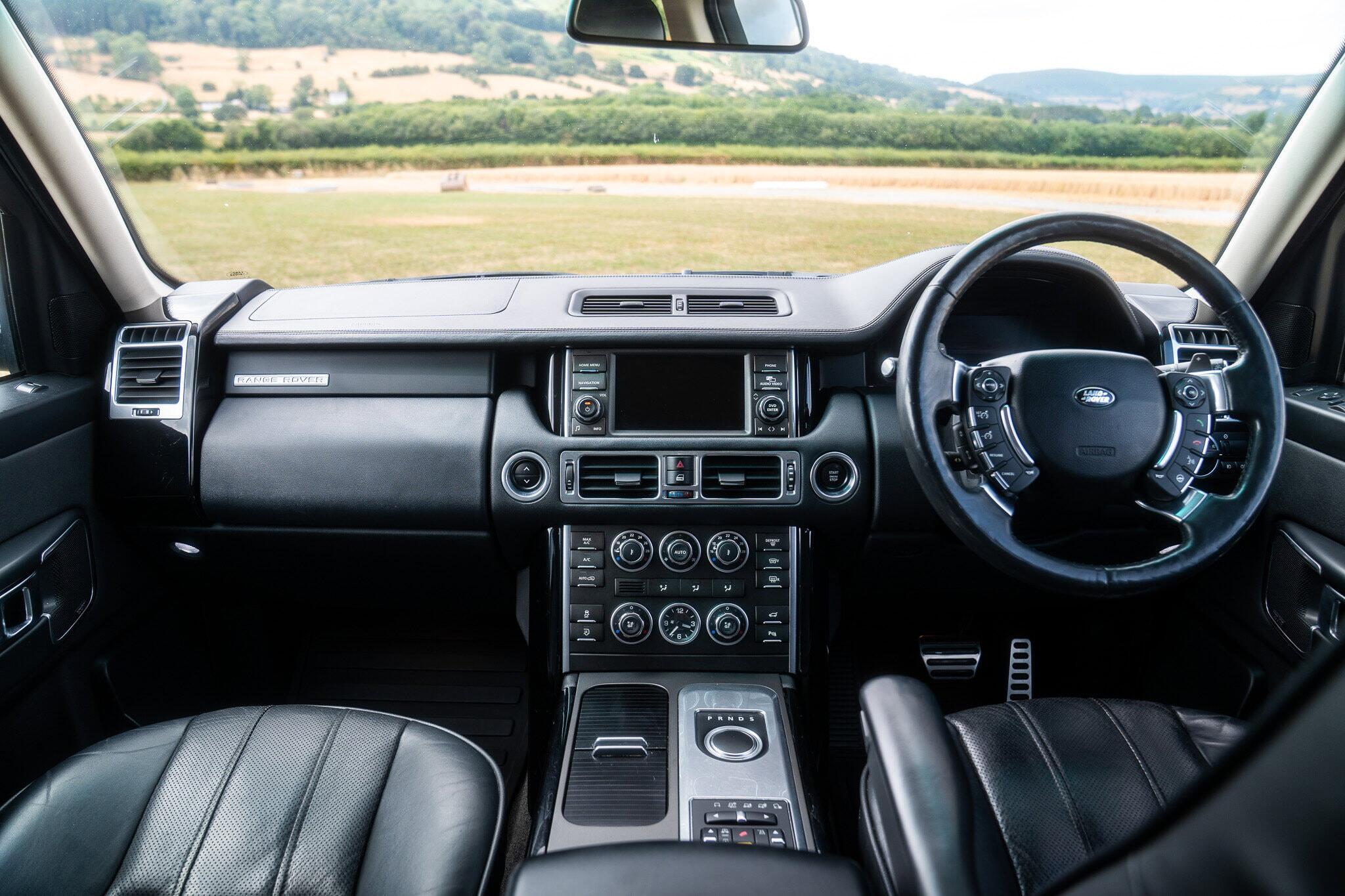 Land Rover Range Rover view 33