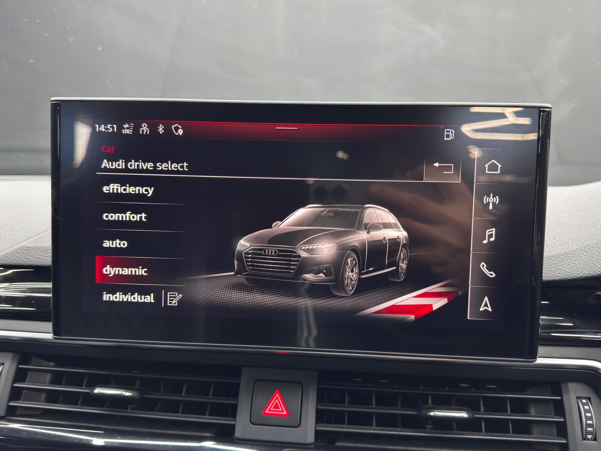 Audi S4 view 37