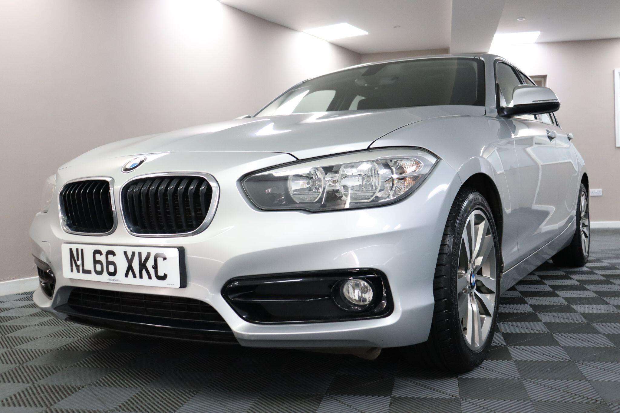 BMW 1 Series view 28