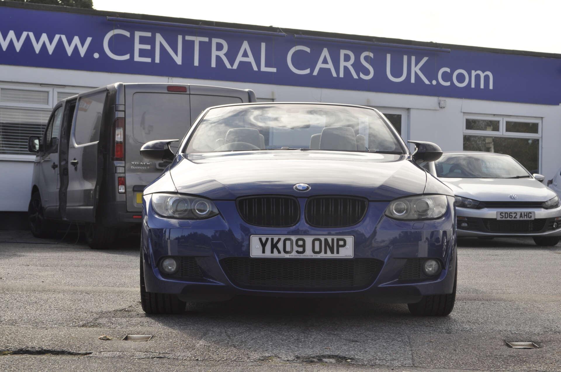 BMW 3 Series view 3